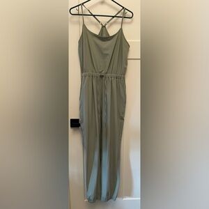 Abercrombie Traveler Jumpsuit (like new)
